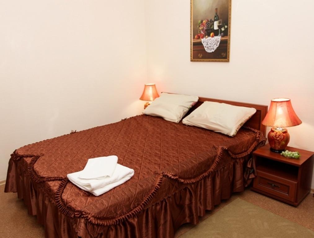 Hotel Gubernia Jarkov Habitación foto